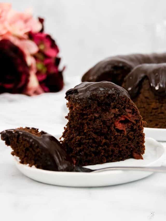 Easiest Chocolate Cherry Cake